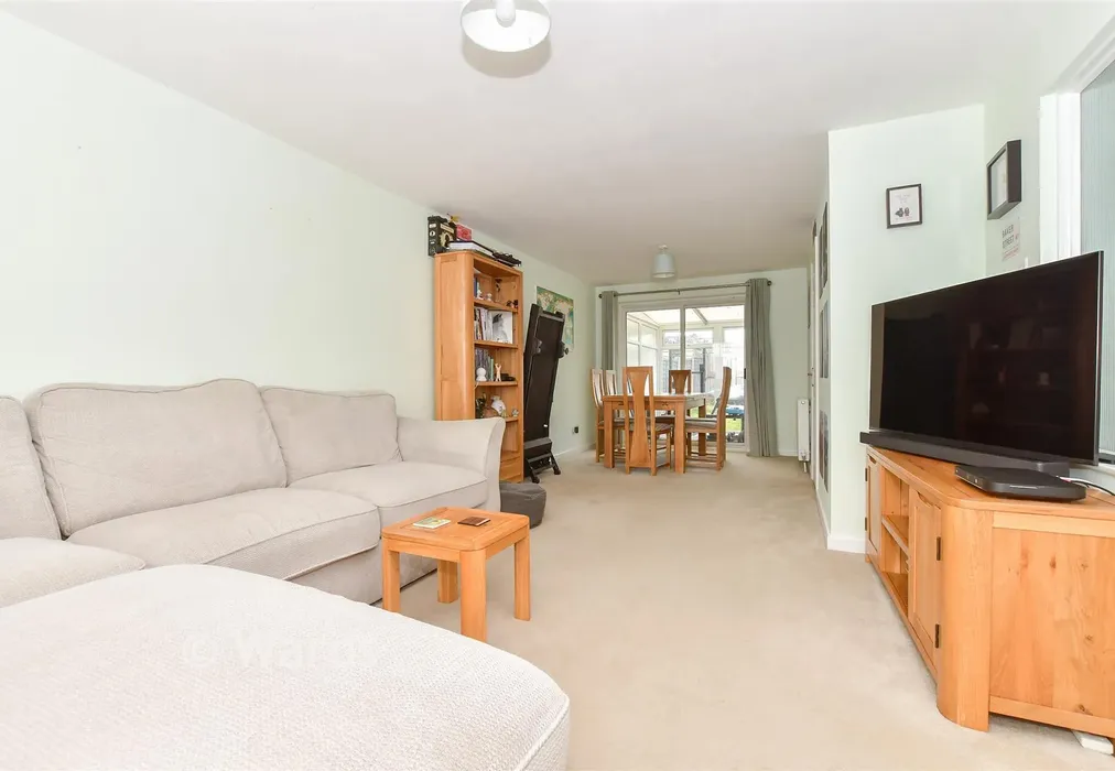 Lounge - Kentmere Avenue, Ramsgate, Kent - Wards of Kent
