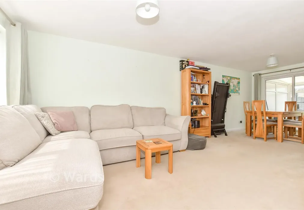 Lounge - Kentmere Avenue, Ramsgate, Kent - Wards of Kent