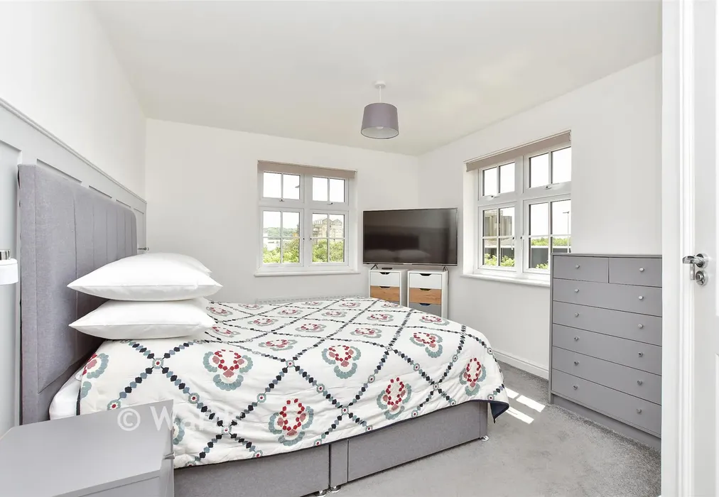 Bedroom 1 - Germander Avenue, Halling, Rochester, Kent - Wards of Kent