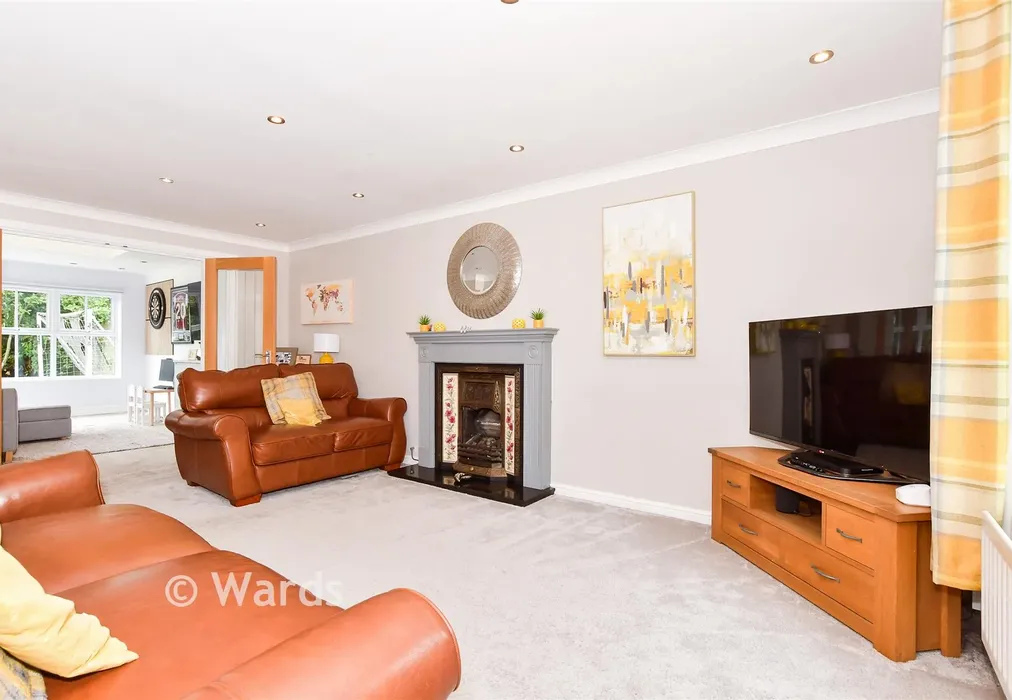 Lounge - Anson Avenue, West Malling, Kent - Wards of Kent