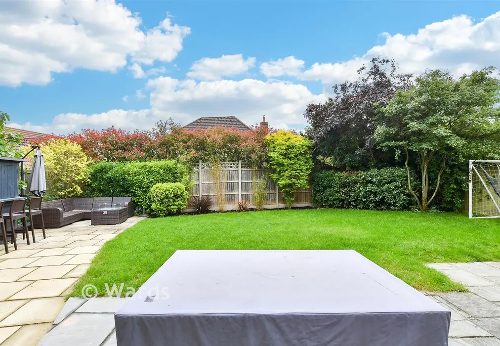 Rear Garden - Anson Avenue, West Malling, Kent - Wards of Kent