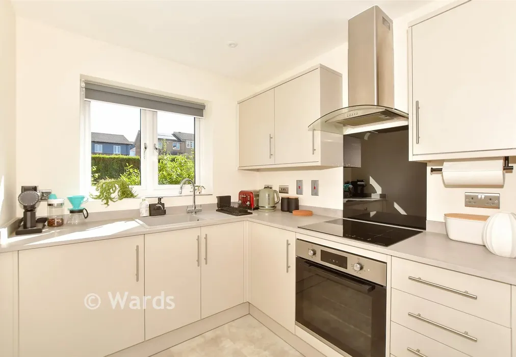 Lounge/ Kitchen - Arras Close, Folkestone, Kent - Wards of Kent
