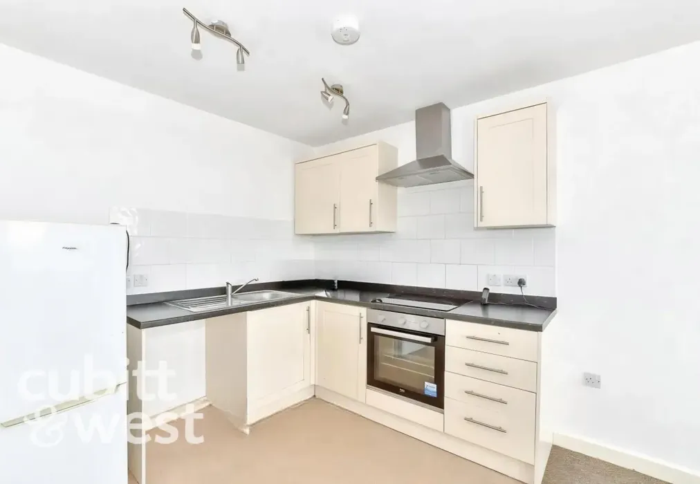  - Greywell Road Havant PO9 - Wards of Kent
