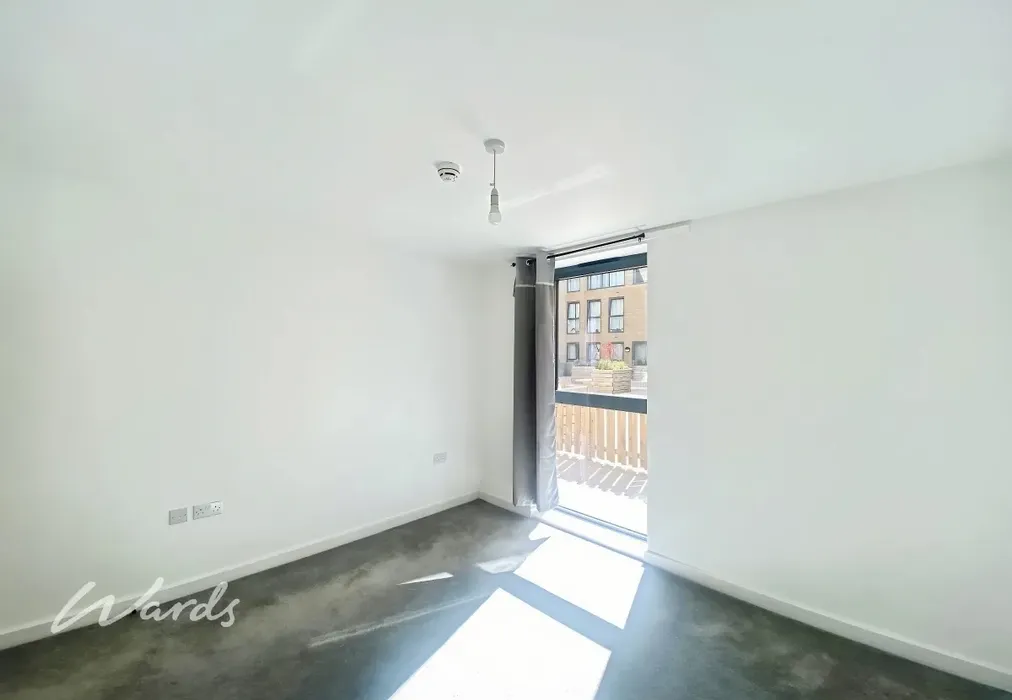 Bedroom - Upper Stone Street Maidstone ME15 - Wards of Kent