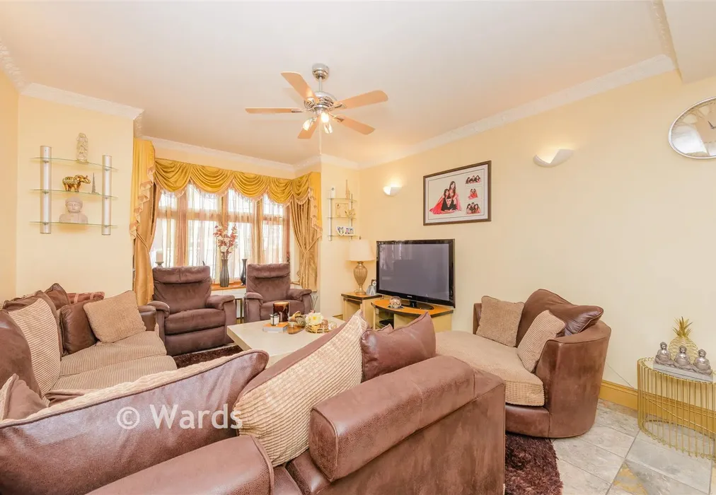 Lounge/Diner - Sun Lane, Gravesend, Kent - Wards of Kent