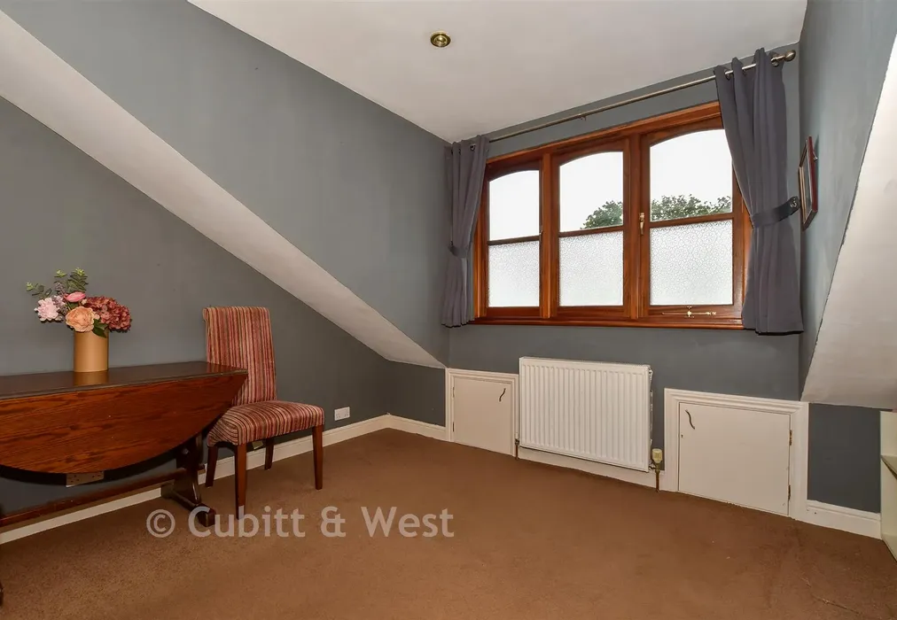 Bedroom 2 - Singleton Road, Broadbridge Heath, West Sussex - Wards of Kent