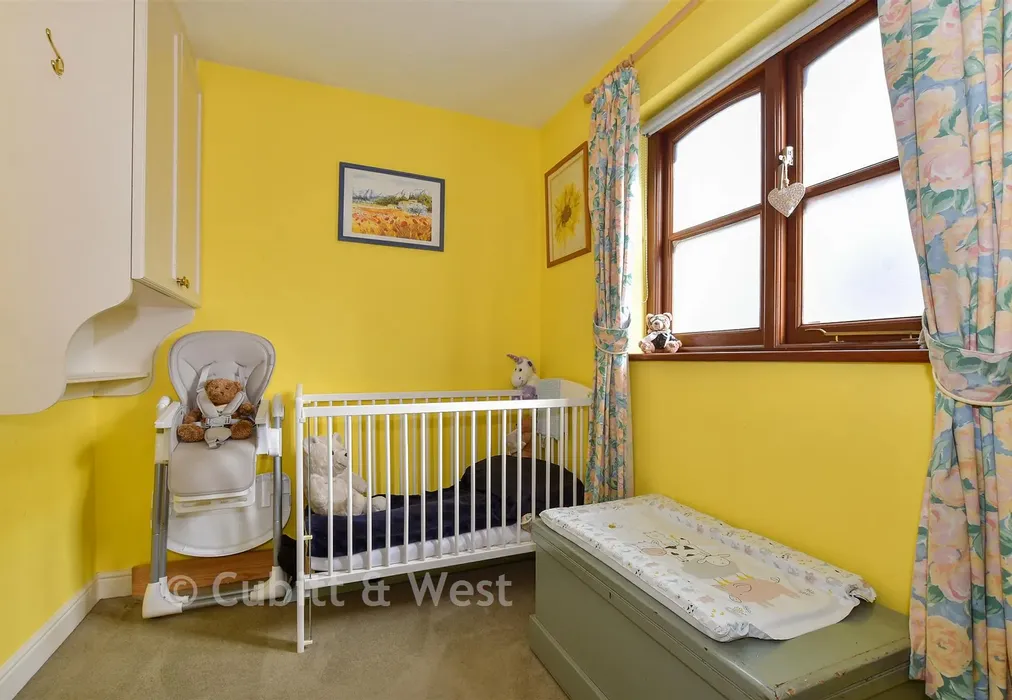 Bedroom 4 - Singleton Road, Broadbridge Heath, West Sussex - Wards of Kent