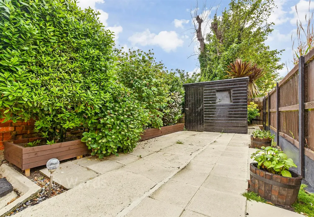 Patio / Decking - St. Andrew's Road, Littlestone, Kent - Wards of Kent