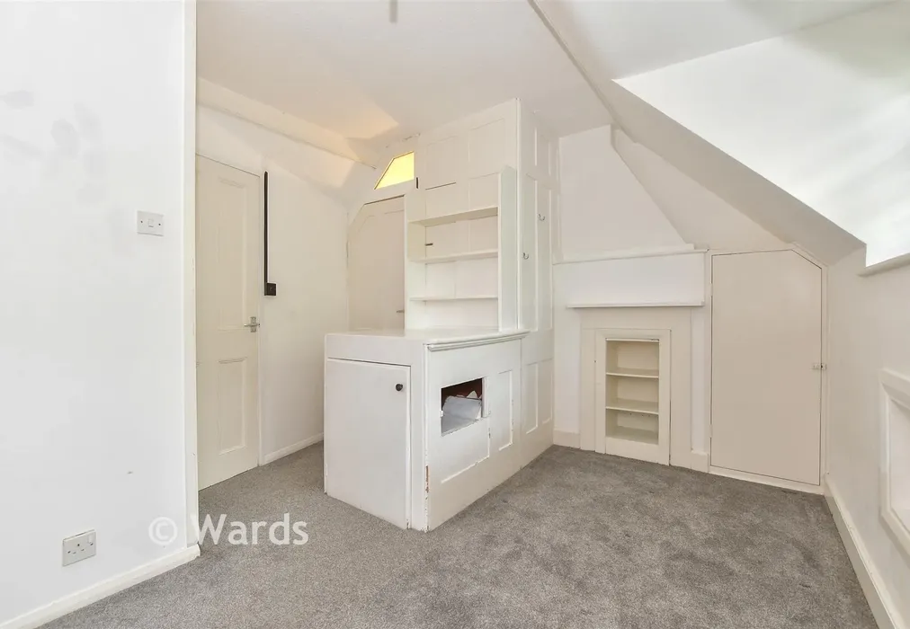 Bedroom 1 - St. Andrew's Road, Littlestone, Kent - Wards of Kent