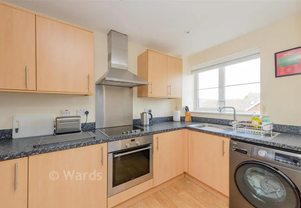 Kitchen - Baker Crescent, Trinity Fields, Dartford, Kent - Wards of Kent