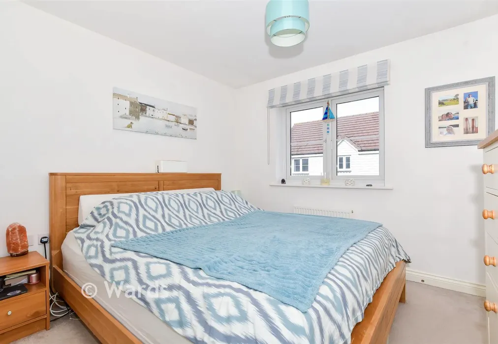Bedroom 1 - Lamkin Way, Maidstone, Kent - Wards of Kent