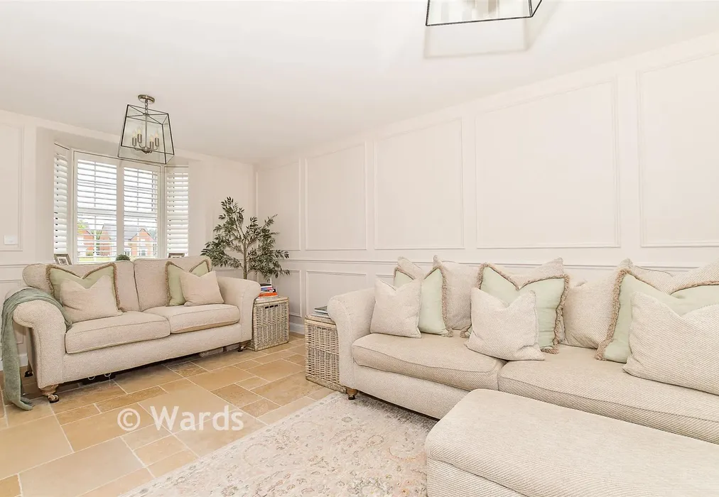Lounge - Pearson Drive, Staplehurst, Kent - Wards of Kent