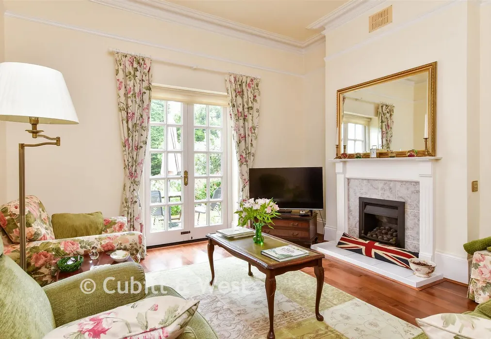 Sitting Room* - Christchurch Road, Worthing, West Sussex - Wards of Kent