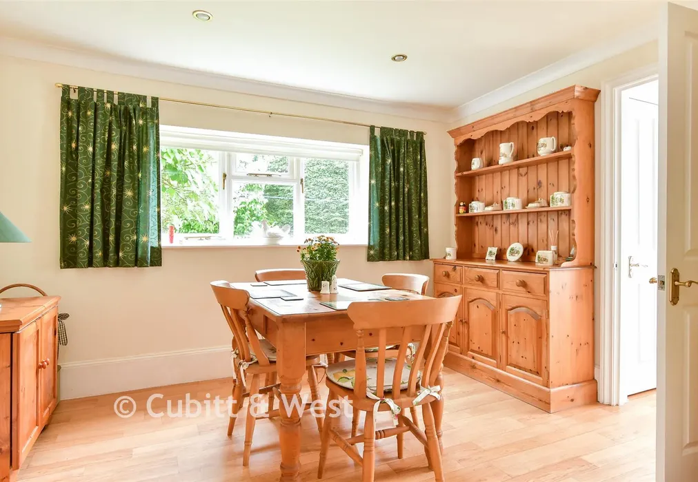 Breakfast Area* - Christchurch Road, Worthing, West Sussex - Wards of Kent
