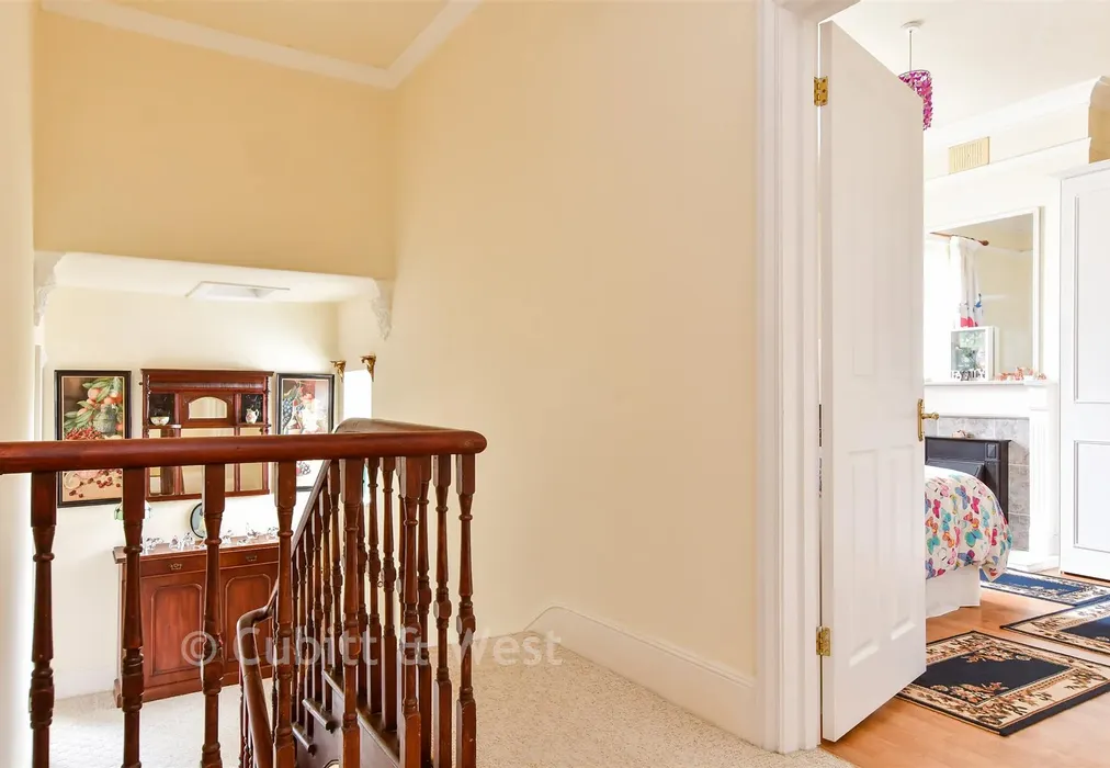 Landing* - Christchurch Road, Worthing, West Sussex - Wards of Kent