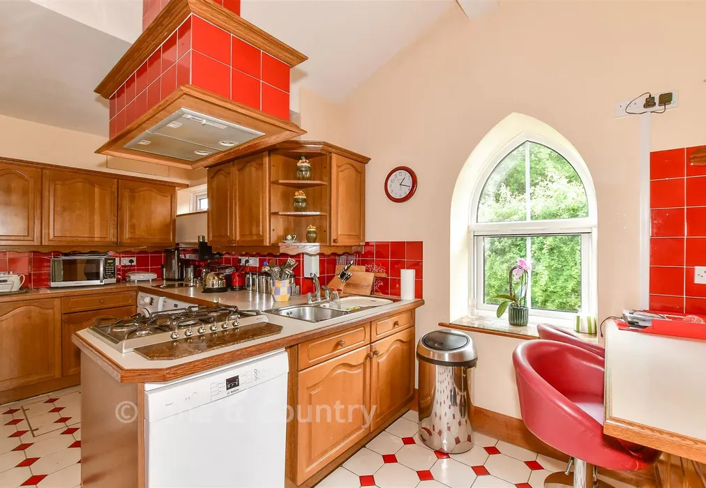 Kitchen - Hicks Forstal Road, Hoath, Canterbury, Kent - Wards of Kent