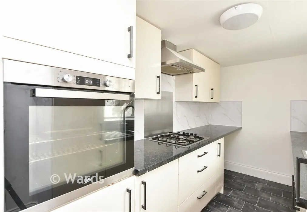 Kitchen - Clifton Gardens, Margate, Kent - Wards of Kent