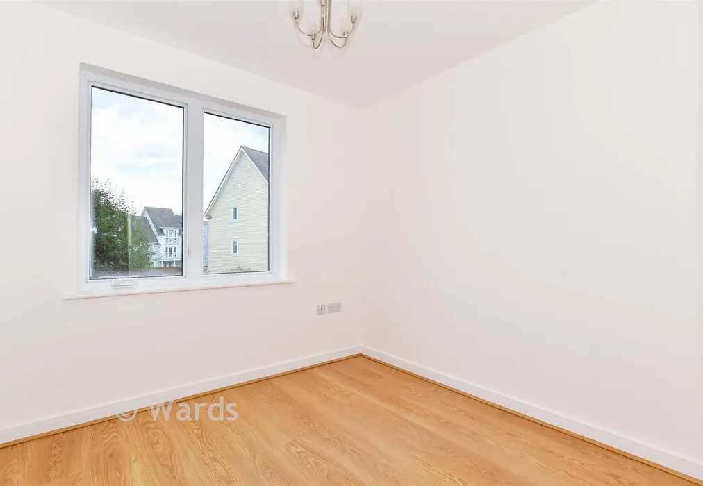 Bedroom 2 - Lambe Close, Snodland, Kent - Wards of Kent