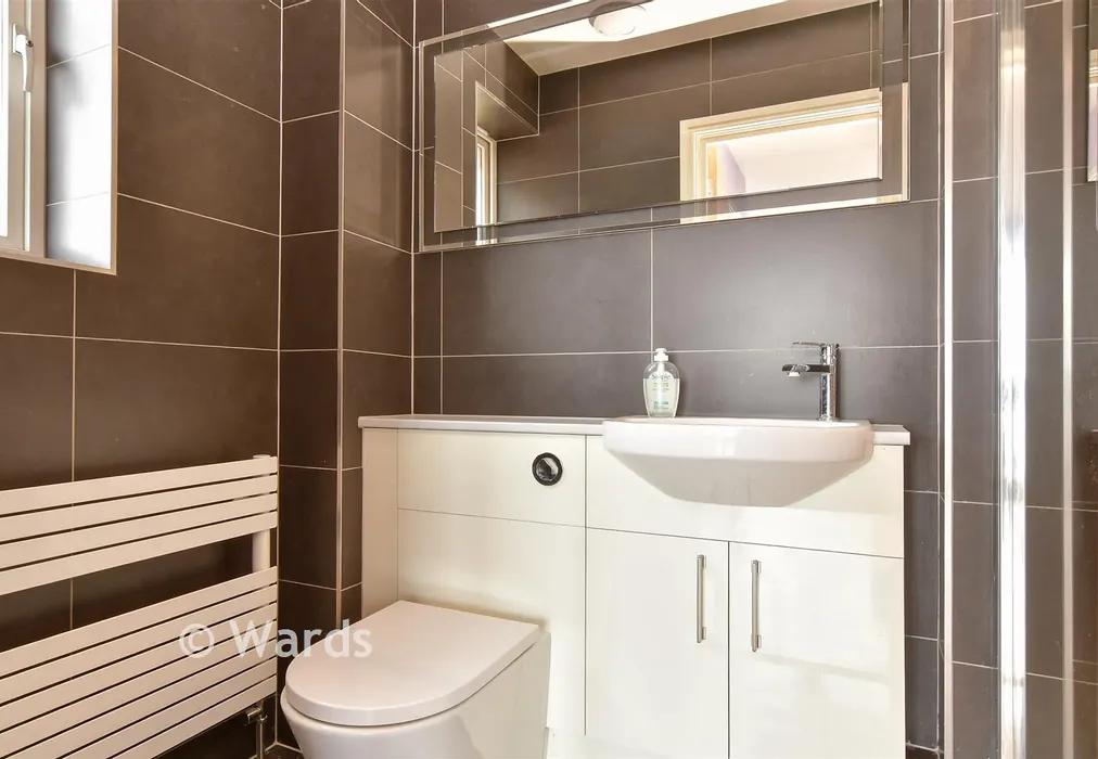 En-Suite Shower Room - Shelley Rise, Rochester, Kent - Wards of Kent
