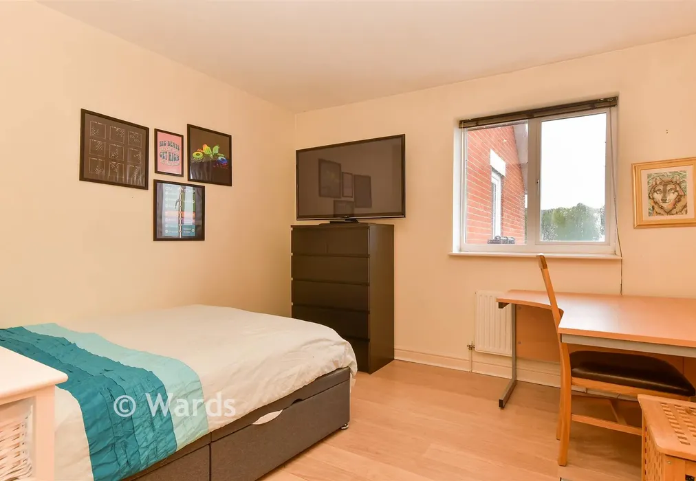Bedroom 2 - Shelley Rise, Rochester, Kent - Wards of Kent