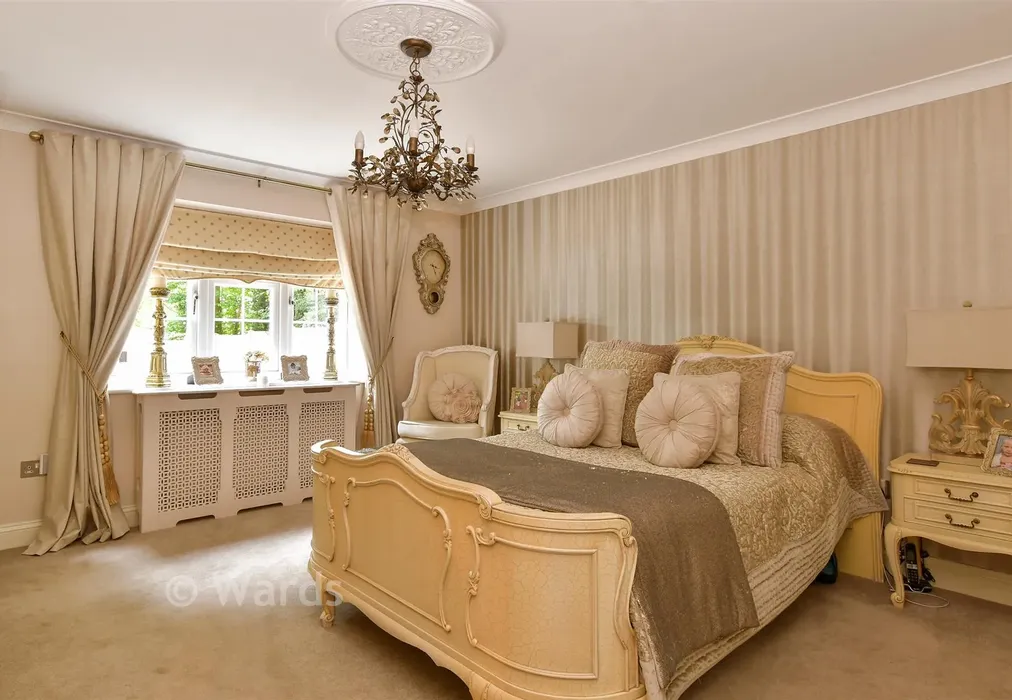 Bedroom 1 - Lords Wood Close, Lords Wood, Chatham, Kent - Wards of Kent