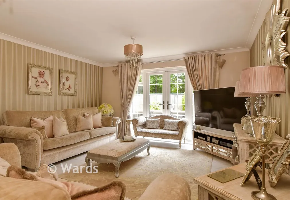 Lounge - Lords Wood Close, Lords Wood, Chatham, Kent - Wards of Kent