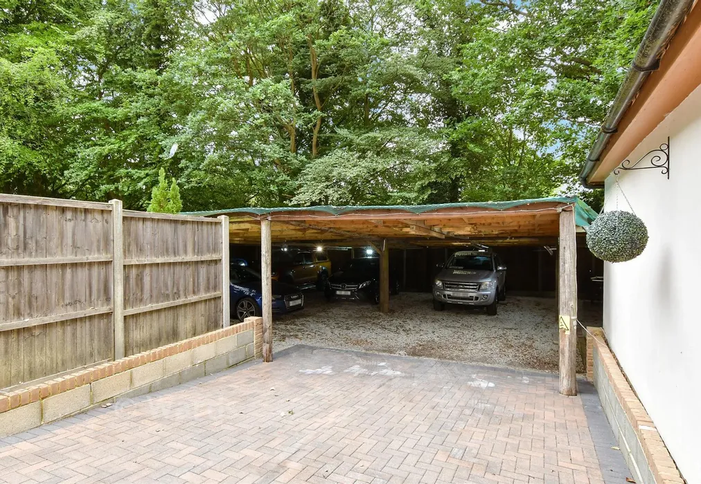 Driveway/Parking - Lords Wood Close, Lords Wood, Chatham, Kent - Wards of Kent
