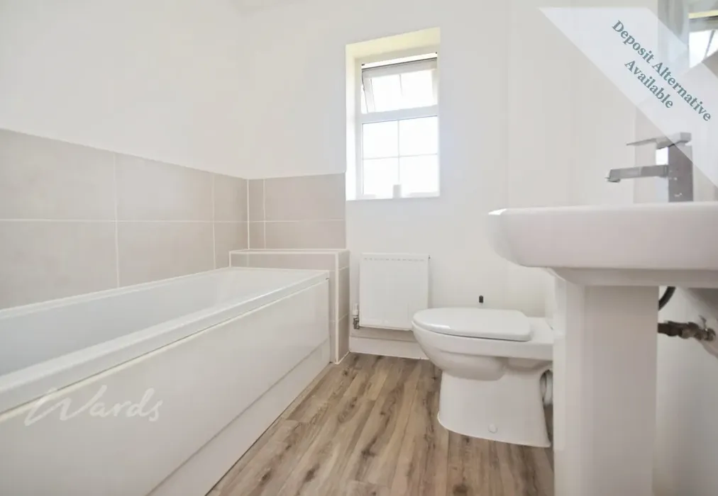 Bathroom - Flatsheet Road Aylesham CT3 - Wards of Kent