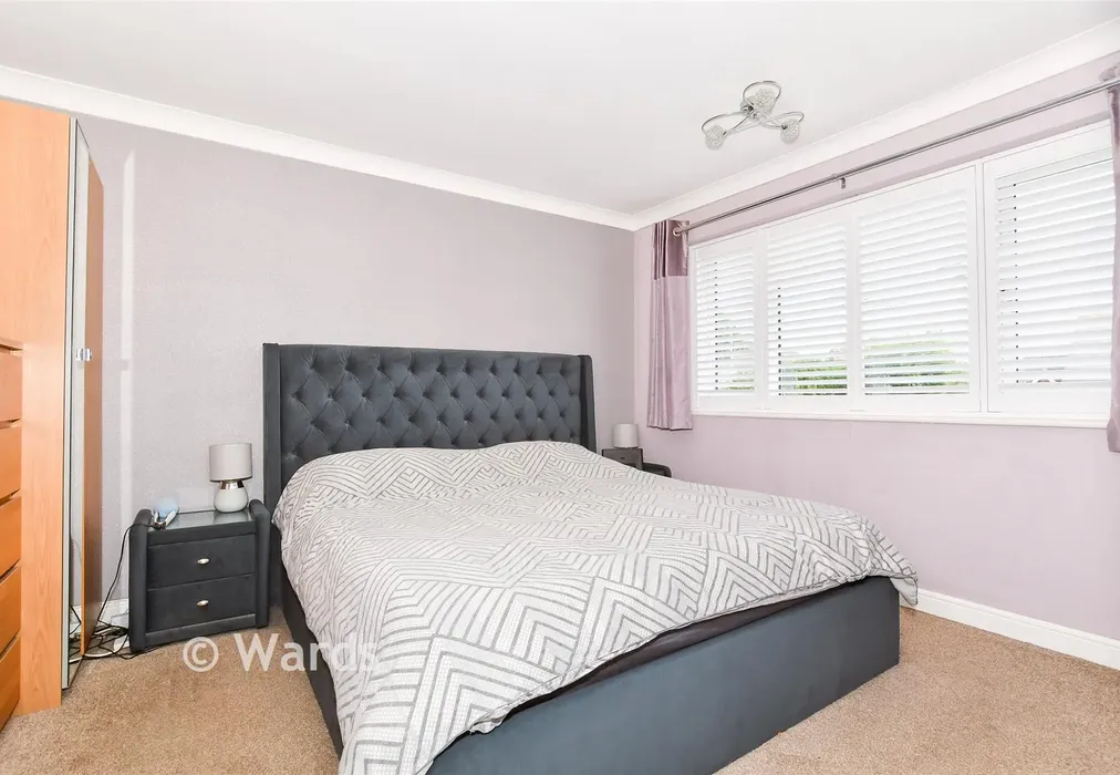 Bedroom 1 - Woodlands, Coxheath, Maidstone, Kent - Wards of Kent