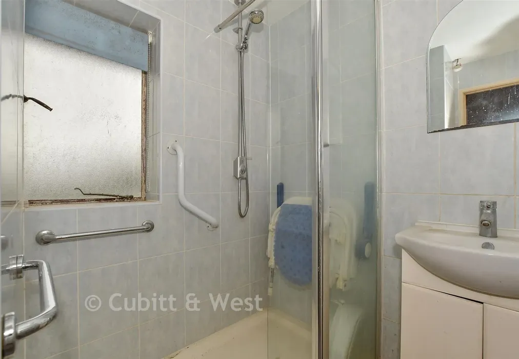Shower Room - Kirdford Close, Crawley, West Sussex - Wards of Kent