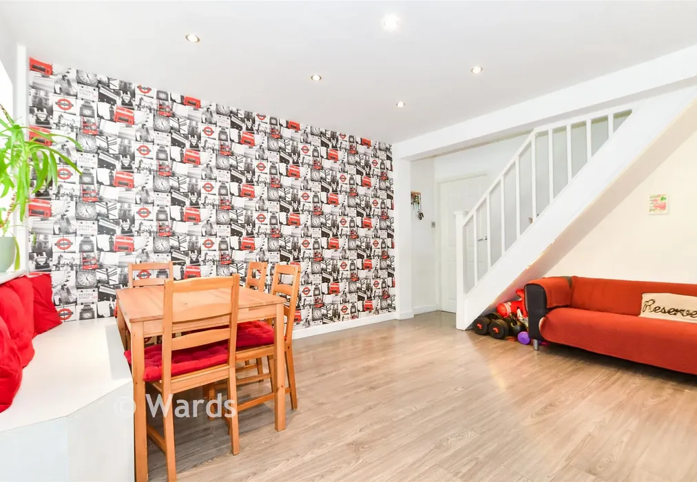 Dining Room - Portland Place, Snodland, Kent - Wards of Kent