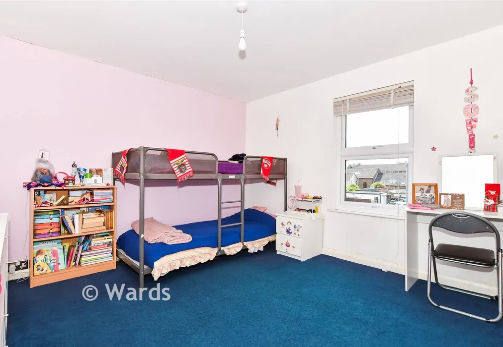 Bedroom 1 - Portland Place, Snodland, Kent - Wards of Kent