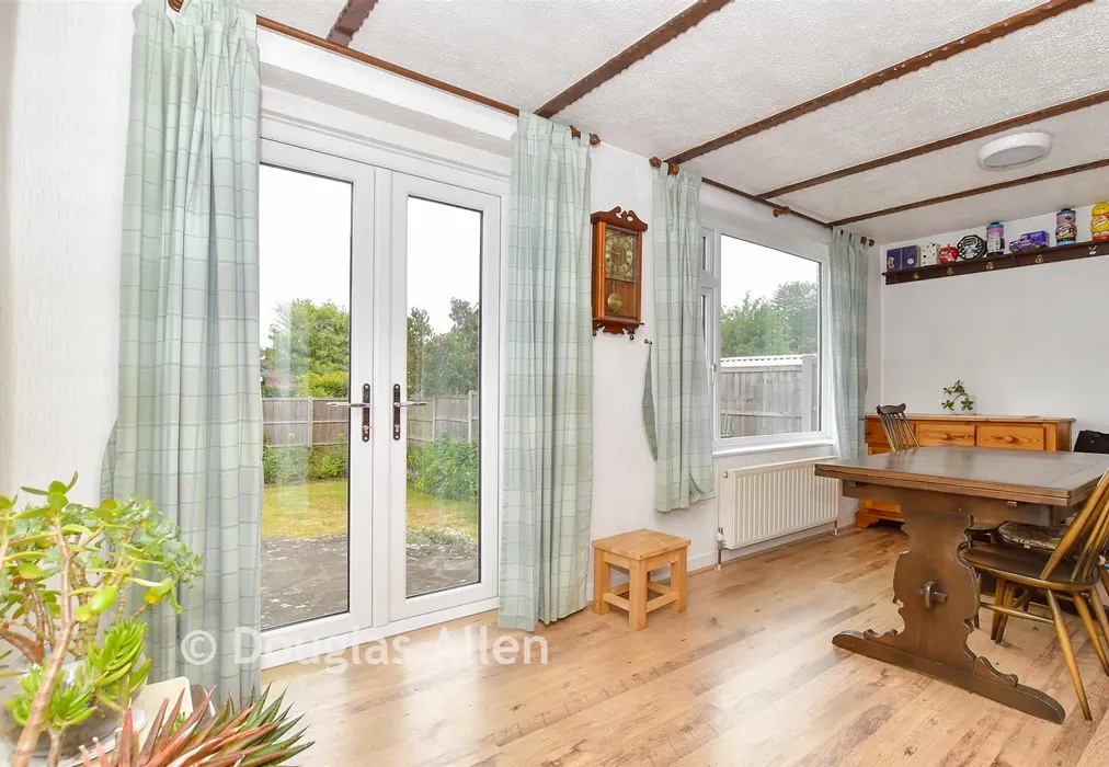 Dining Area - Falkirk Close, Hornchurch, Essex - Wards of Kent