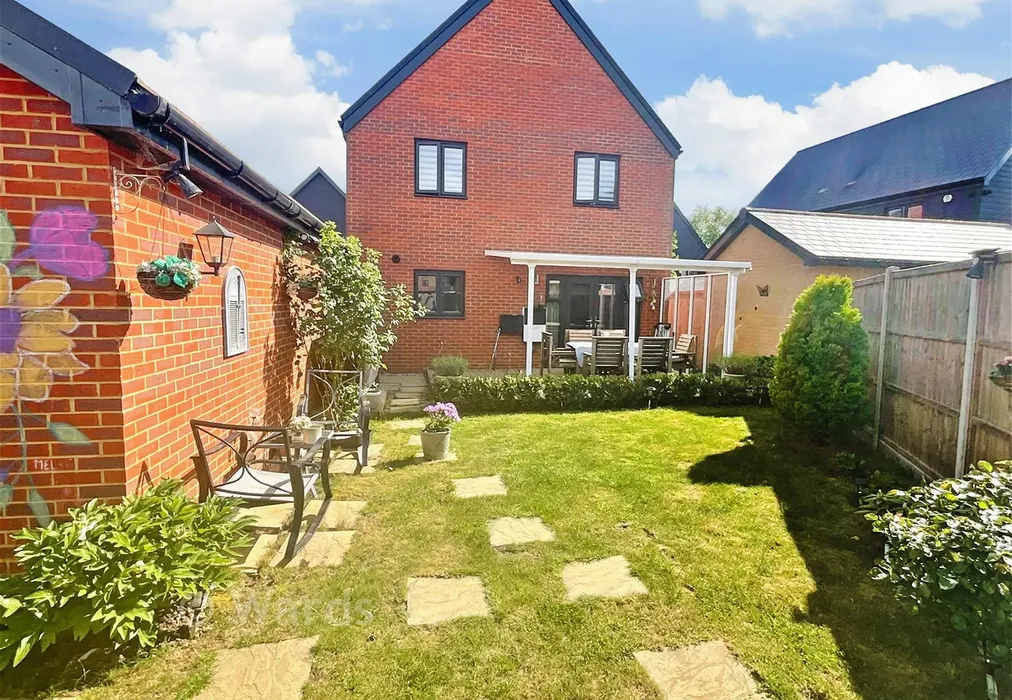 Rear Garden - Bella Rosa Drive, Langley, Kent - Wards of Kent