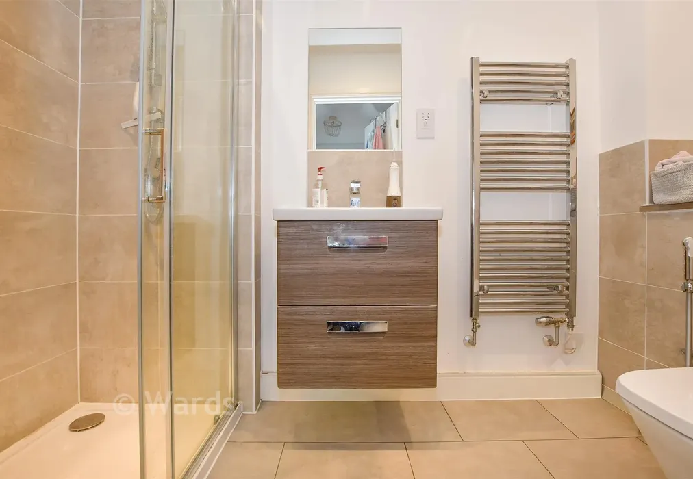 En-Suite Shower Room - Bella Rosa Drive, Langley, Kent - Wards of Kent