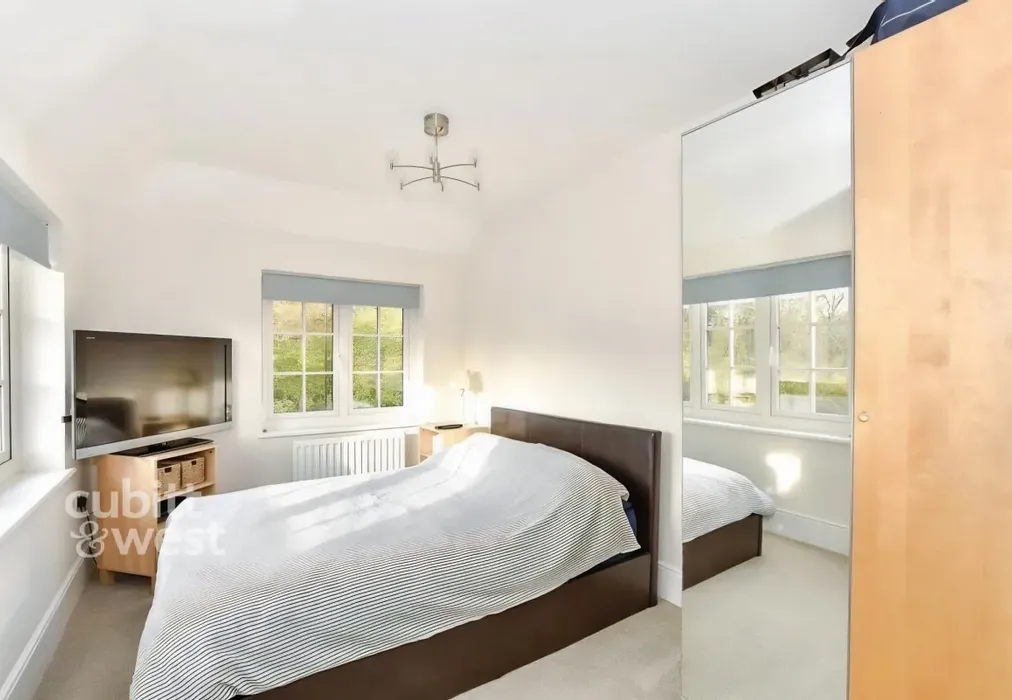 01278e67-Bedroom 203 - Champions Place Hickstead RH17 - Wards of Kent