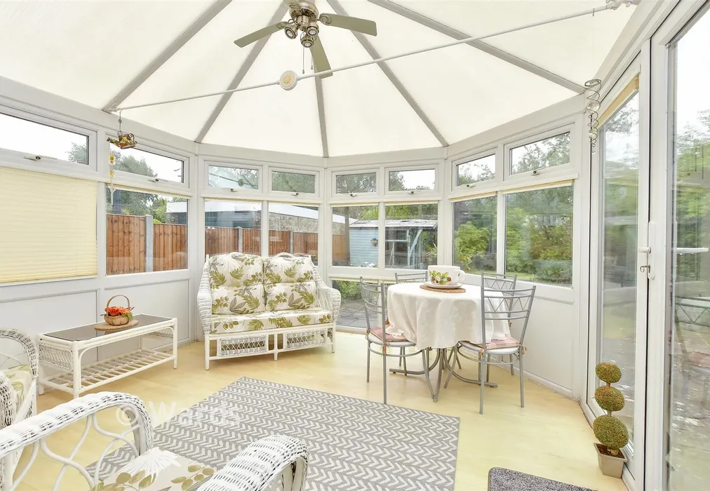 Conservatory - King Arthurs Drive, Rochester, Kent - Wards of Kent