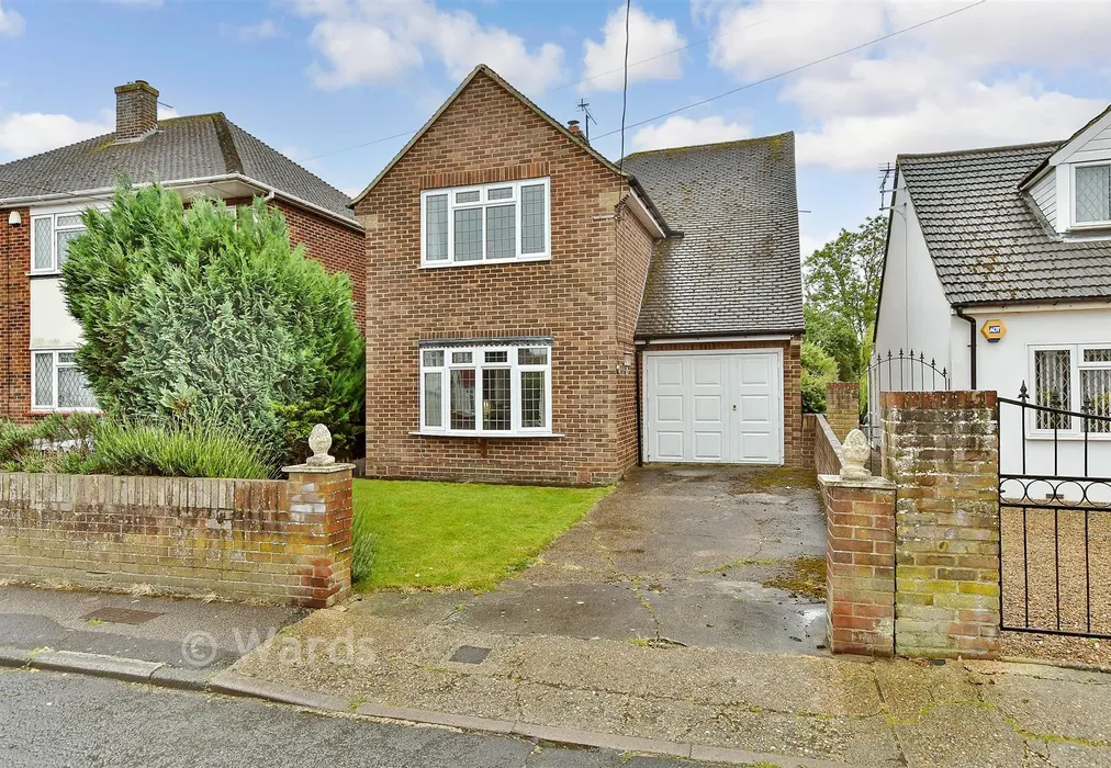 External (Web) - King Arthurs Drive, Rochester, Kent - Wards of Kent