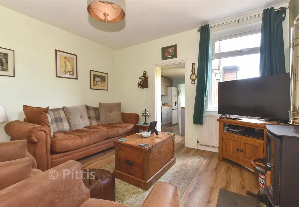 Sitting Room - St. John's Road, Wroxall, Ventnor, Isle of Wight - Wards of Kent