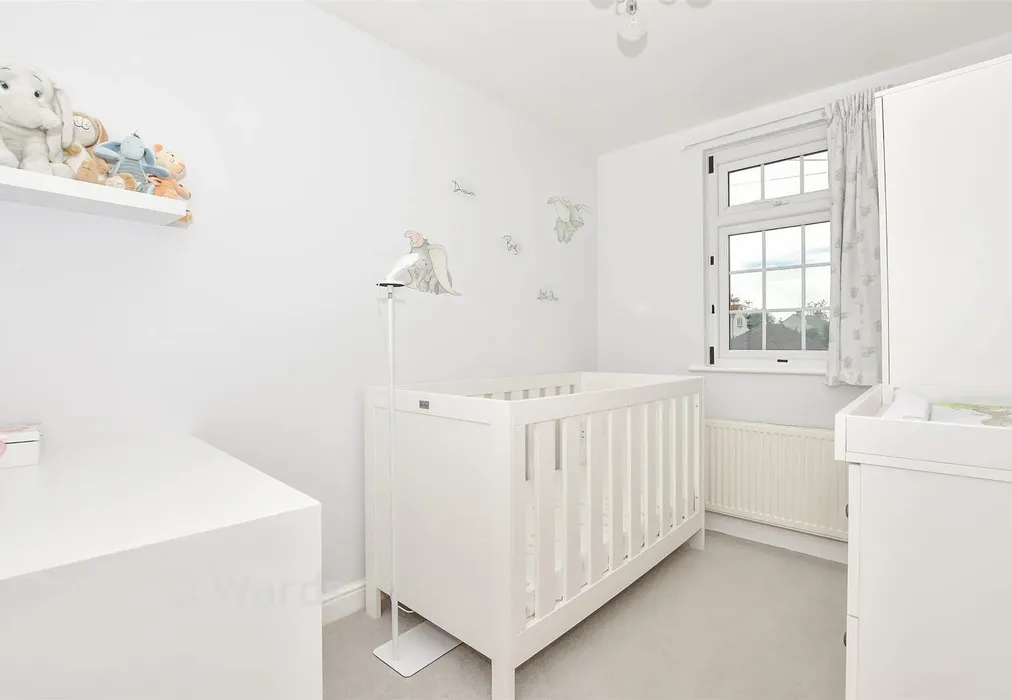 Bedroom 3 - Golf Links Avenue, Gravesend, Kent - Wards of Kent