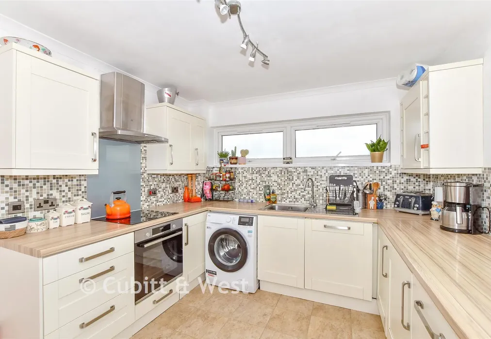 Kitchen - Southwood Road, Hayling Island, Hampshire - Wards of Kent