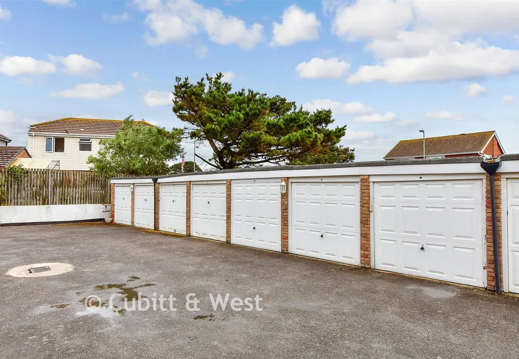 Garage - Southwood Road, Hayling Island, Hampshire - Wards of Kent