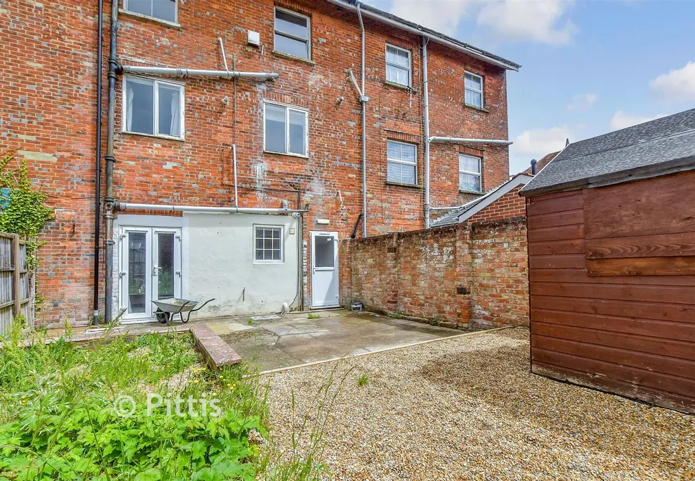 Garden - St. James Street, Newport, Isle of Wight - Wards of Kent