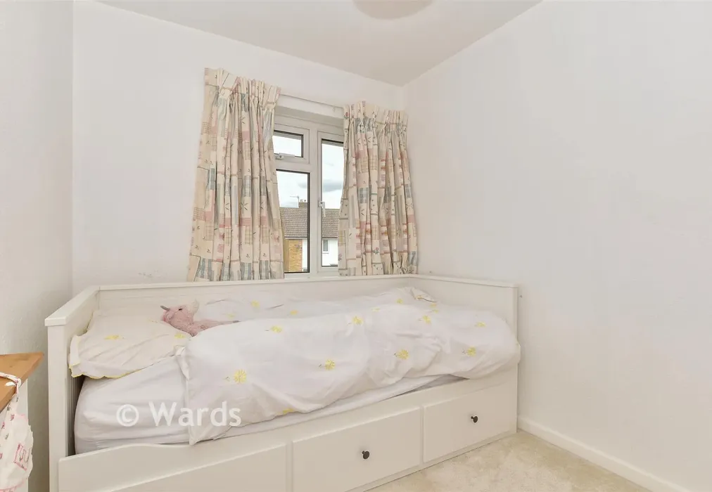 Bedroom 3 - Allington Road, Paddock Wood, Tonbridge, Kent - Wards of Kent