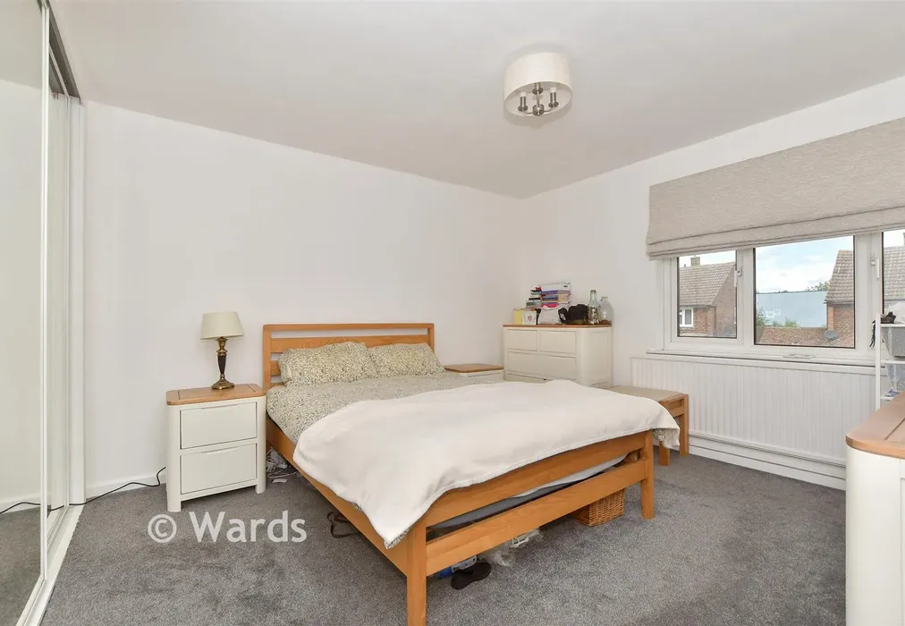 Bedroom 1 - Allington Road, Paddock Wood, Tonbridge, Kent - Wards of Kent