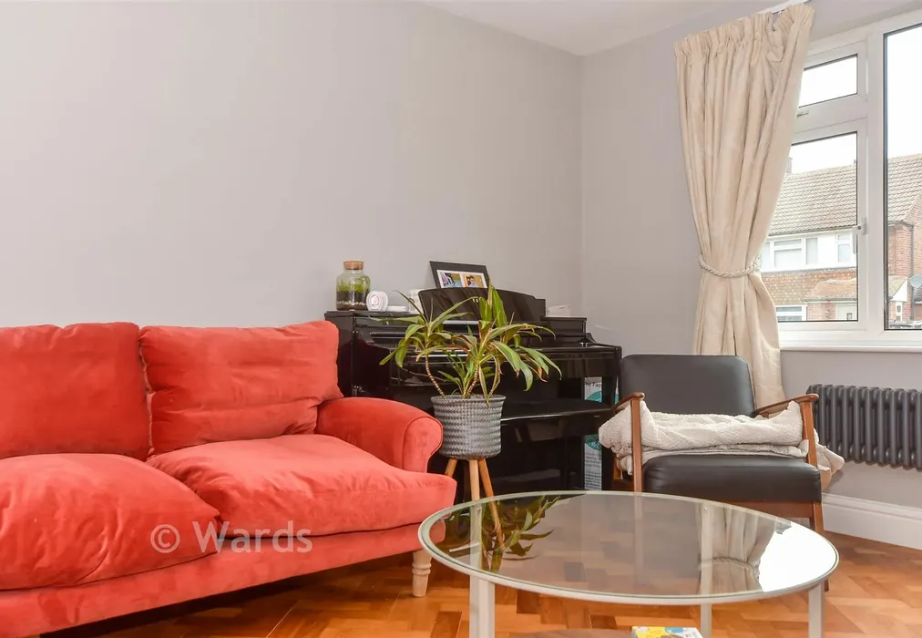 Internal Lifestyle Photograph - Allington Road, Paddock Wood, Tonbridge, Kent - Wards of Kent