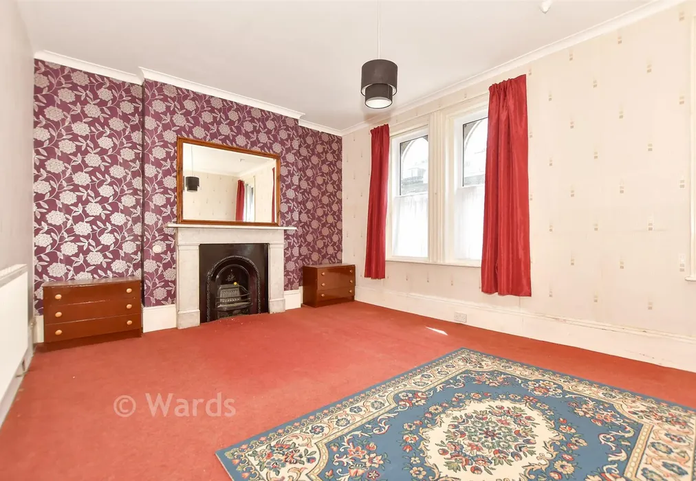 Bedroom 2 - London Road, River, Kent - Wards of Kent