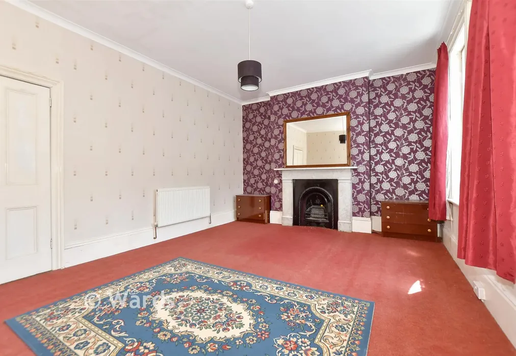 Bedroom 2 - London Road, River, Kent - Wards of Kent