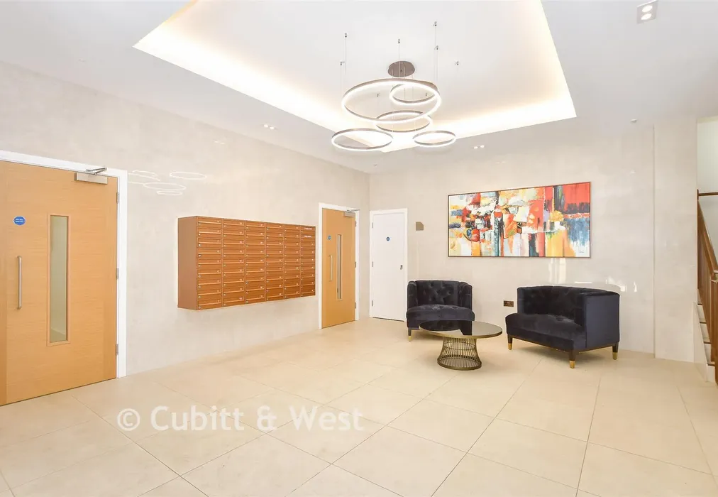 Internal Feature - Davigdor Road, Hove, East Sussex - Wards of Kent