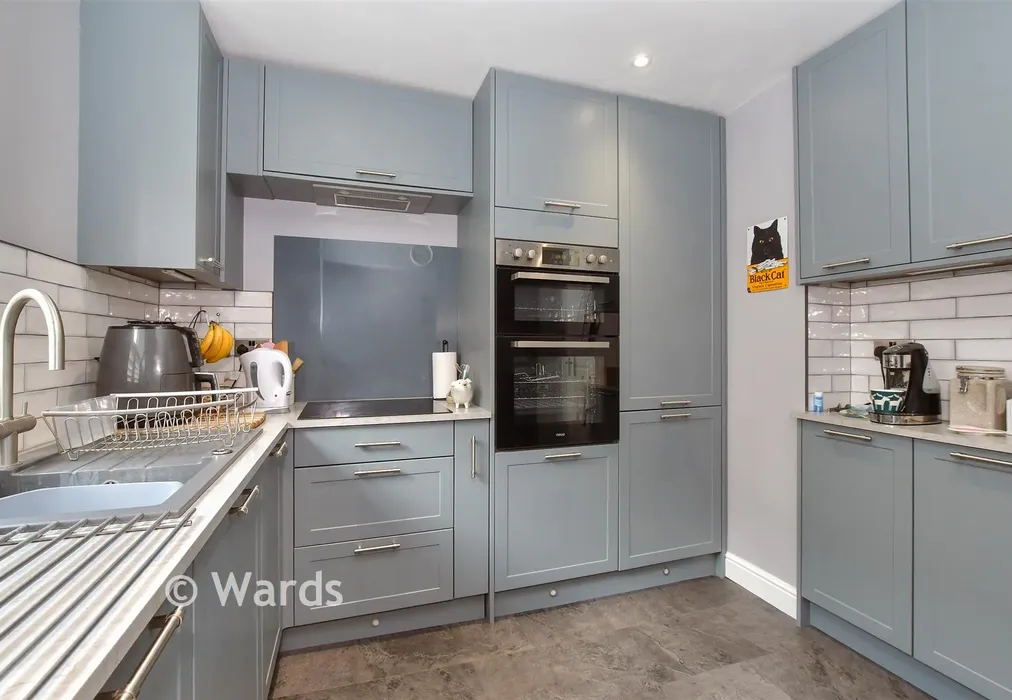 Kitchen - Upper Strand Street, Sandwich, Kent - Wards of Kent